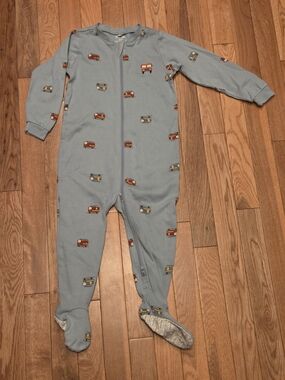 5/$20 Pekkle 24M Blue Firetruck-Print Footed One-Piece Pajamas Sleeper